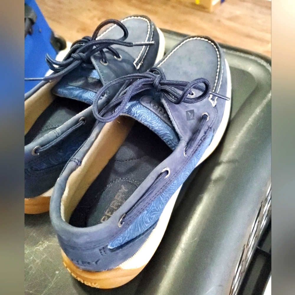 Sperry top-sider shoes